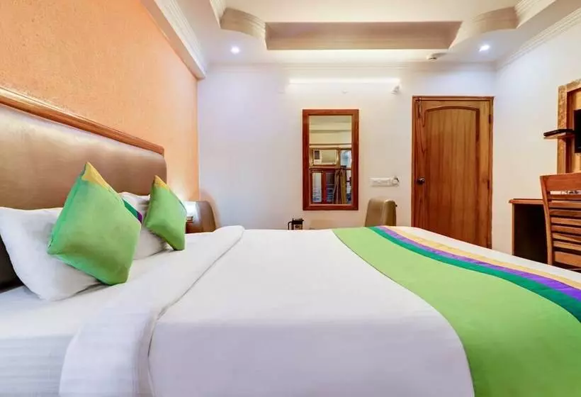 ホテル Treebo Calista, Patel Nagar