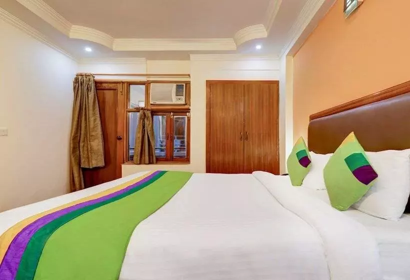 ホテル Treebo Calista, Patel Nagar