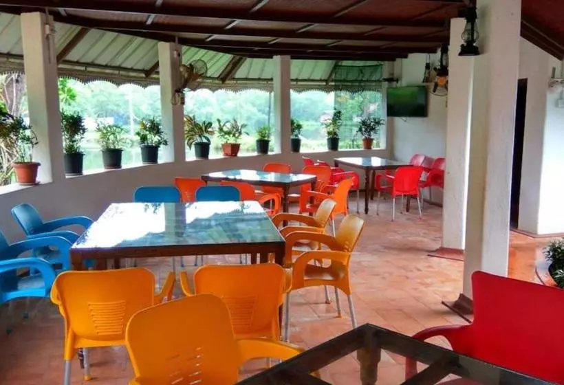 Kadaloram Beach Resort