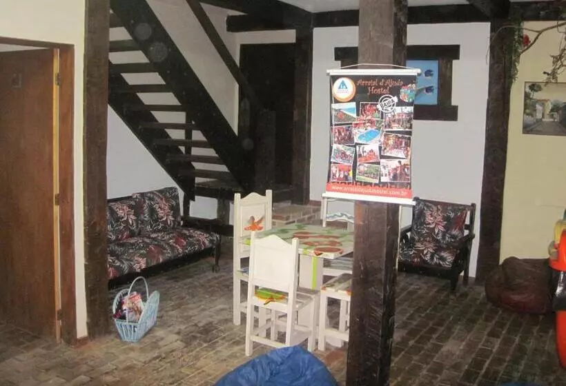 Maresias Hostel & Suites