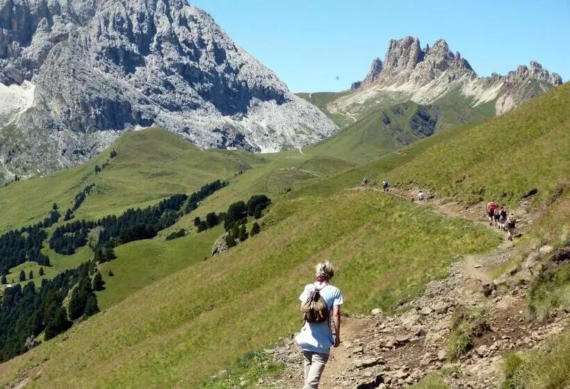 & Appartements Perwanger