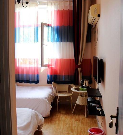 旅馆 Qingdao Ningye Xiaozhu