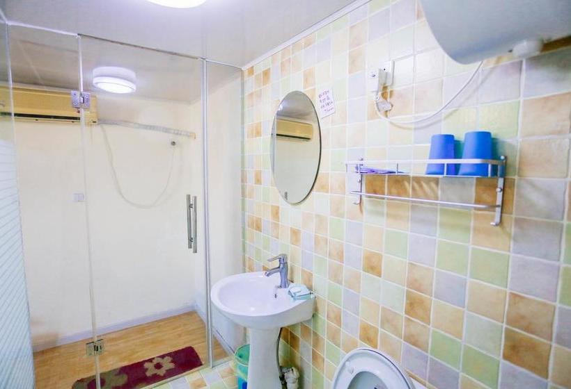 旅馆 Qingdao Ningye Xiaozhu