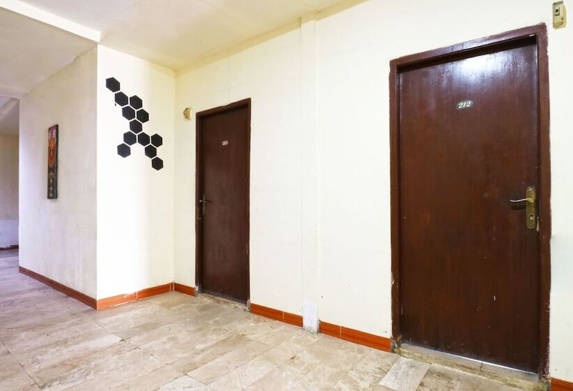 Bed and Breakfast Wisma Gading Indah 1