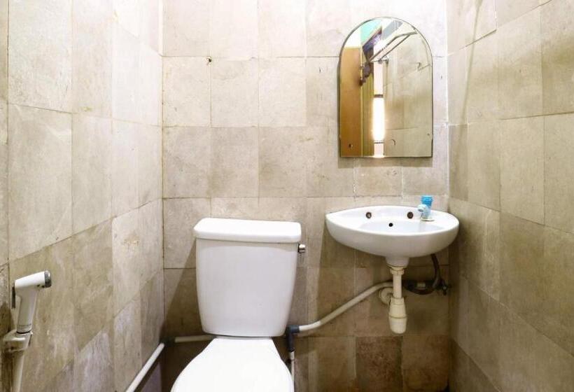 Bed and Breakfast Wisma Gading Indah 1