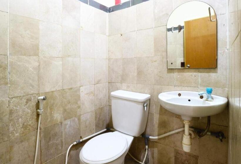 Bed and Breakfast Wisma Gading Indah 1