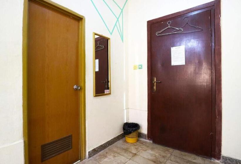 Bed and Breakfast Wisma Gading Indah 1