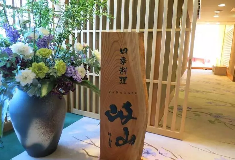 ホテル Grand Vert Gizan