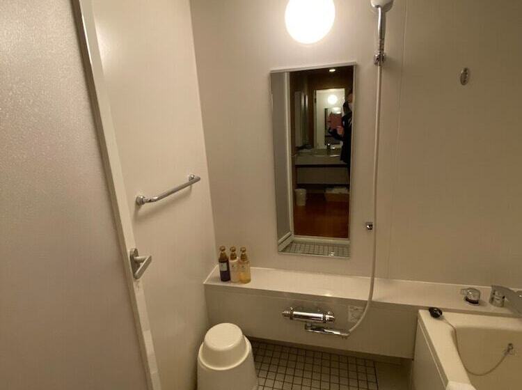 בית מלון כפרי Grand Vert Gizan