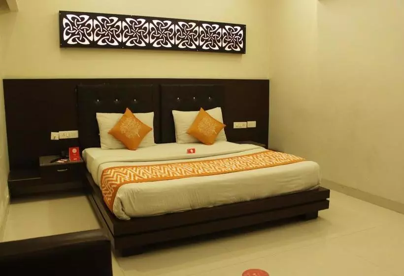 ホテル Oyo Premium Agra Cantt Idgah Road