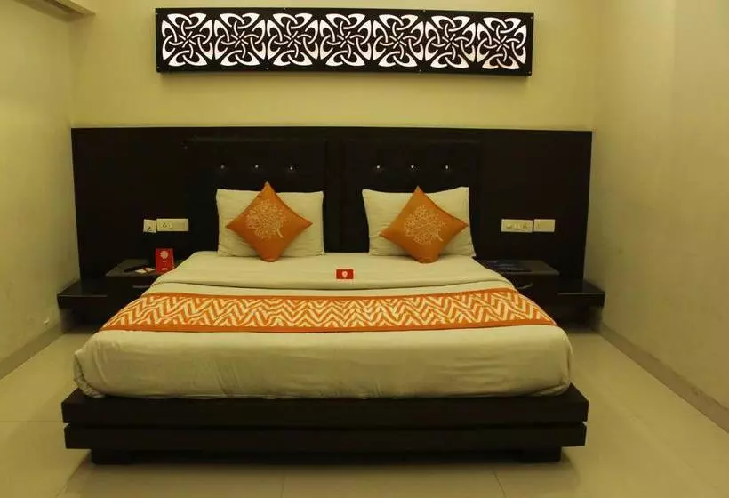 ホテル Oyo Premium Agra Cantt Idgah Road