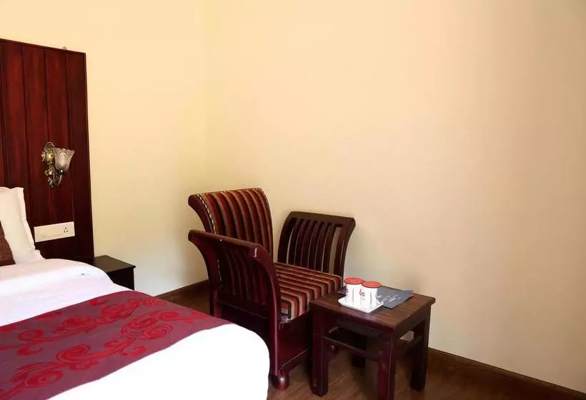 ホテル Oyo Rooms Kotagiri Road Near Tea Factory Ooty