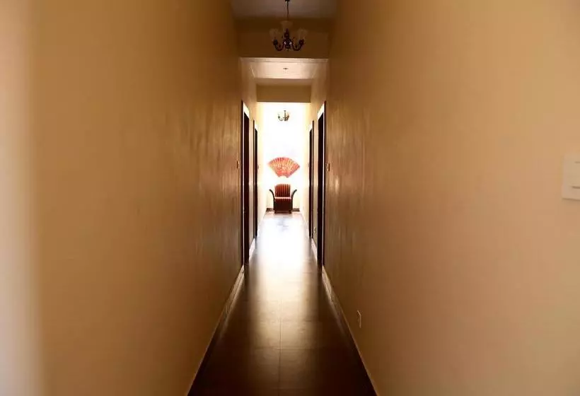 ホテル Oyo Rooms Kotagiri Road Near Tea Factory Ooty