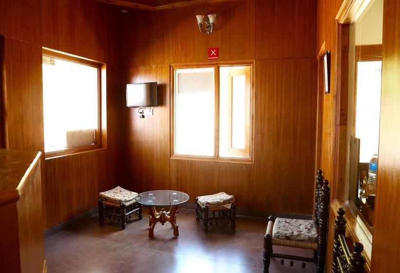 هتل Oyo Rooms Kotagiri Road Near Tea Factory Ooty