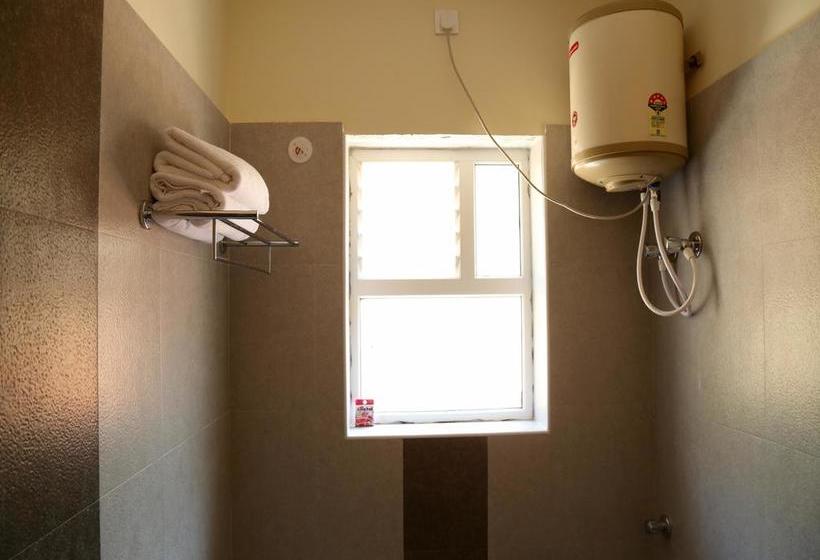 هتل Oyo Rooms Kotagiri Road Near Tea Factory Ooty