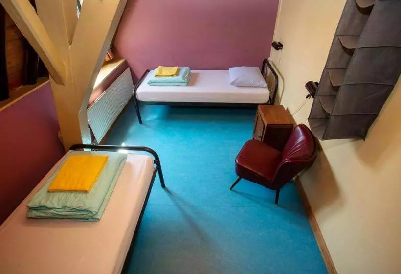 Strowis Hostel