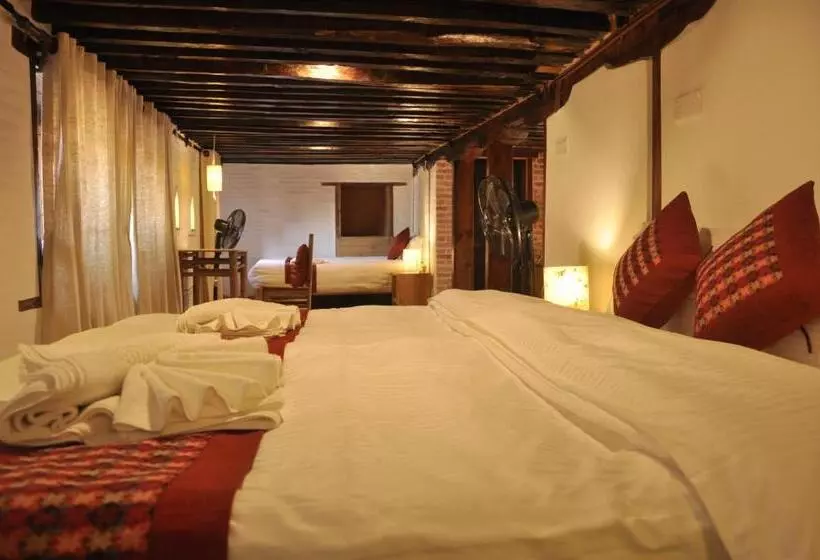 تختخواب و صبحانه Boutique Heritage Home