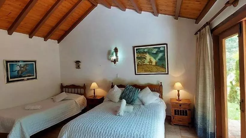 ベッドアンドブレックファースト Hacienda El Pinar Del Viento
