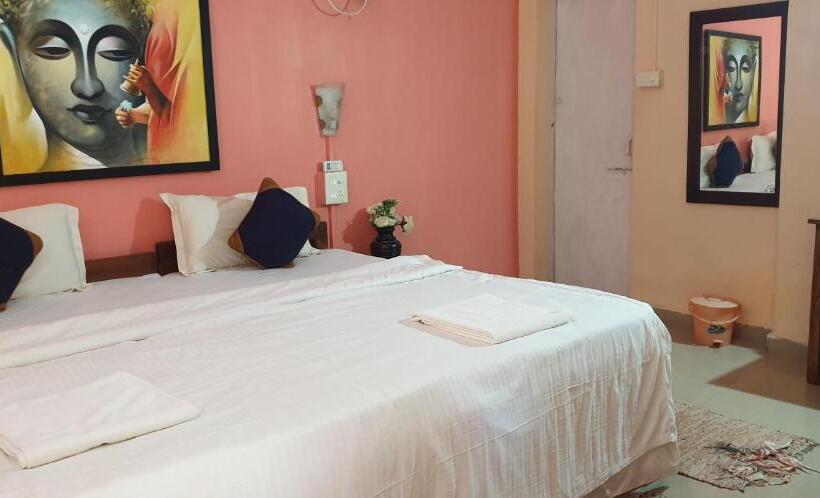 Nocleg ze śniadaniem Shiva Cottages