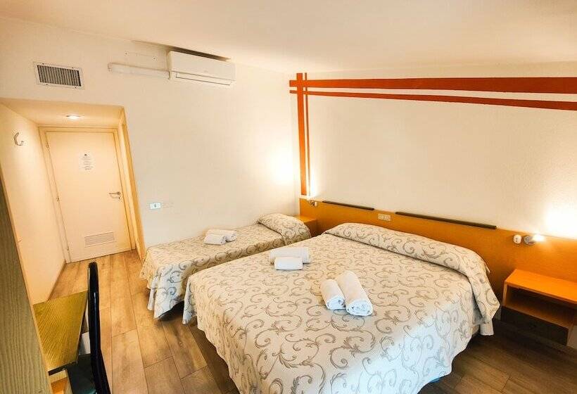 ホテル Albergo B&b Tenesi