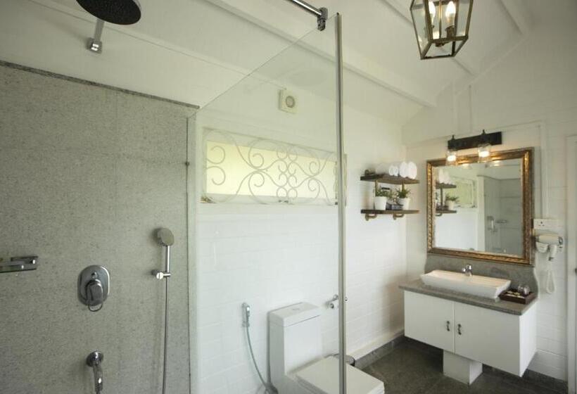 ホテル Hills & Hues