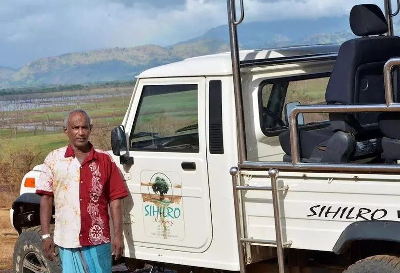 ホテル Sihilro Regency