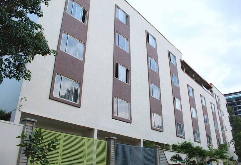 酒店 The Byke Signature