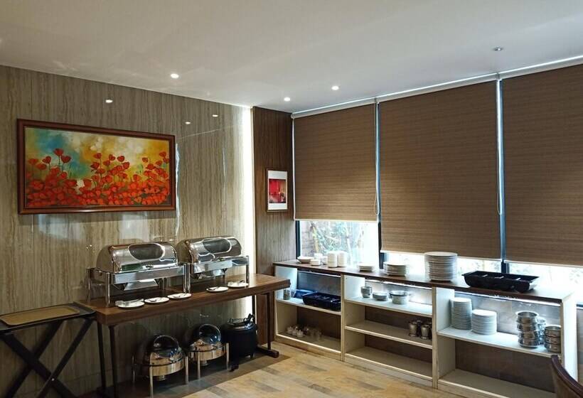 酒店 The Byke Signature