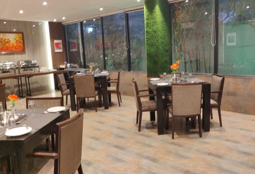 酒店 The Byke Signature