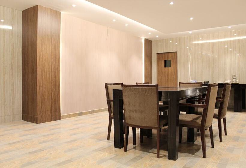 酒店 The Byke Signature