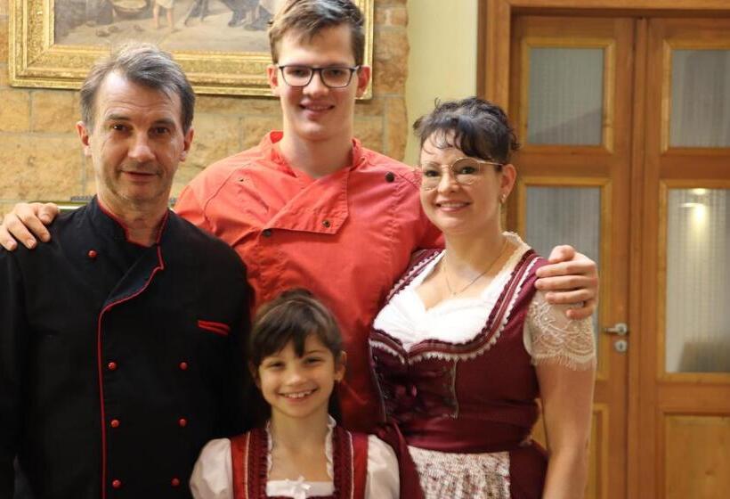 בית מלון כפרי Waldhäusel