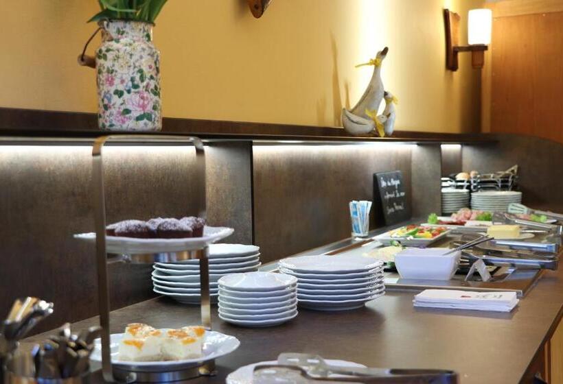 בית מלון כפרי Waldhäusel