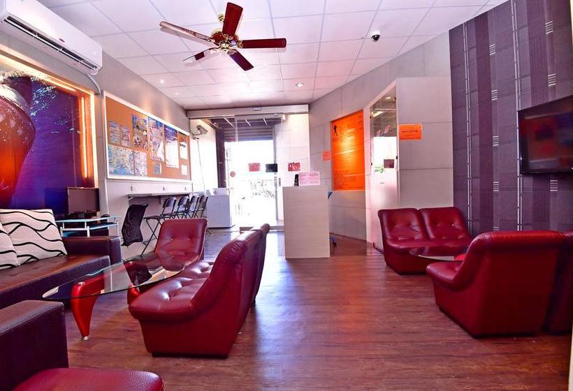 Kenting Walker Hostel