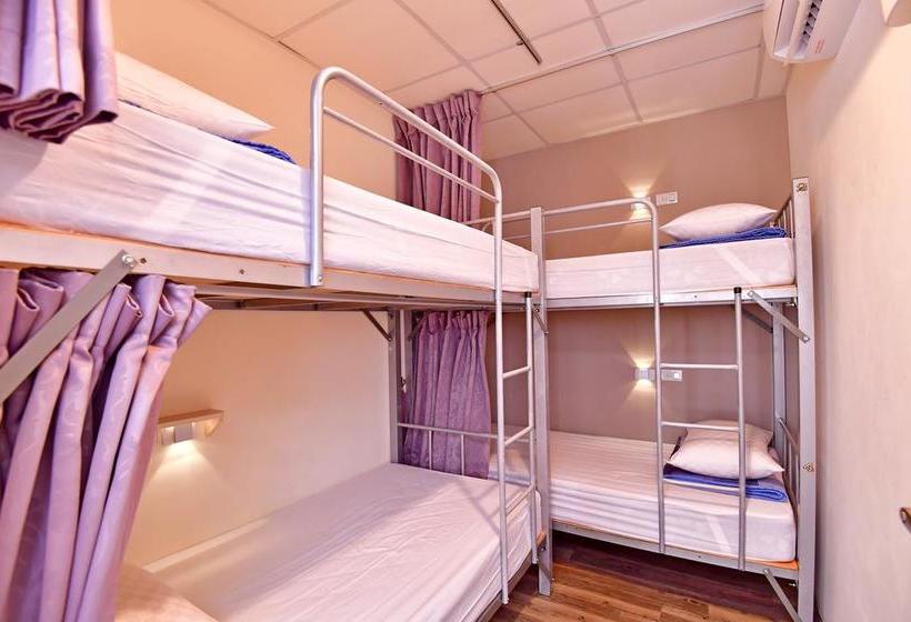 Kenting Walker Hostel