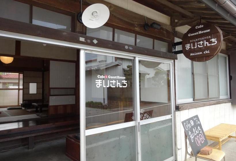 הוסטל Maisan Chi Guesthouse & Cafe