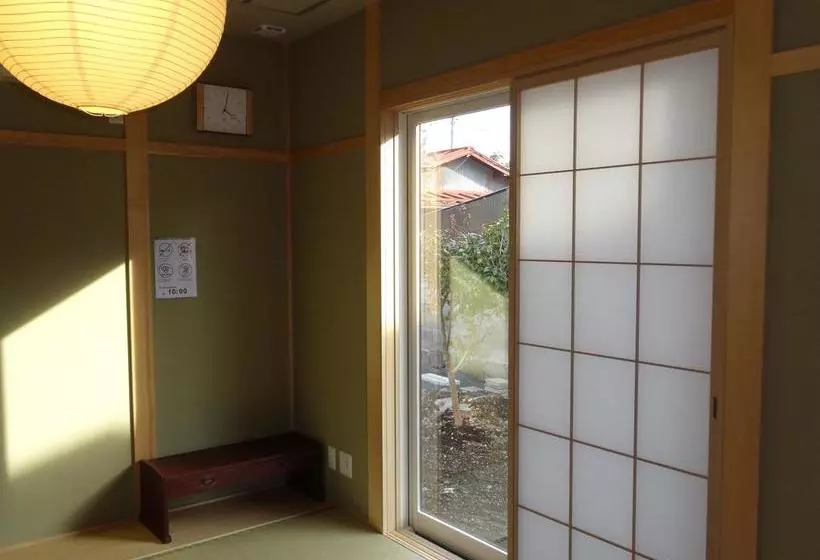 ユースホステル Maisan Chi Guesthouse & Cafe