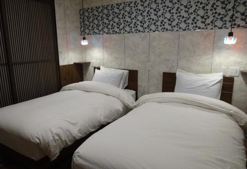 הוסטל Maisan Chi Guesthouse & Cafe