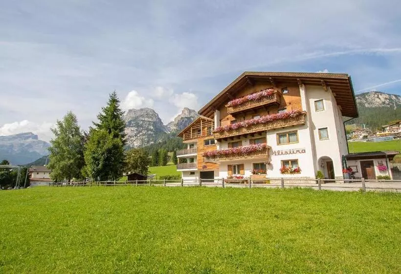 Aamiaismajoitus (B&B) Tlisüra