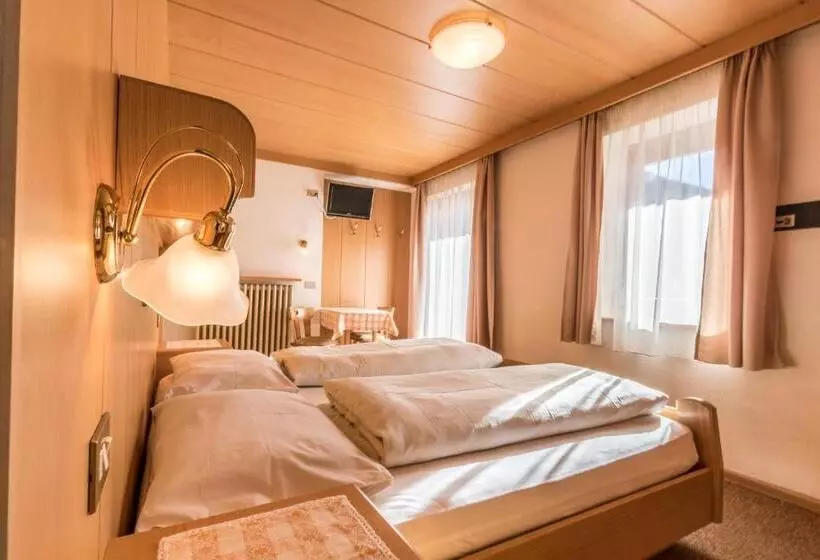 Aamiaismajoitus (B&B) Tlisüra