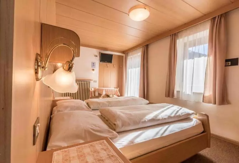 Aamiaismajoitus (B&B) Tlisüra