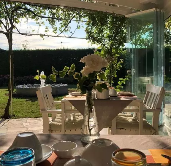 ベッドアンドブレックファースト La Casa Di Linda