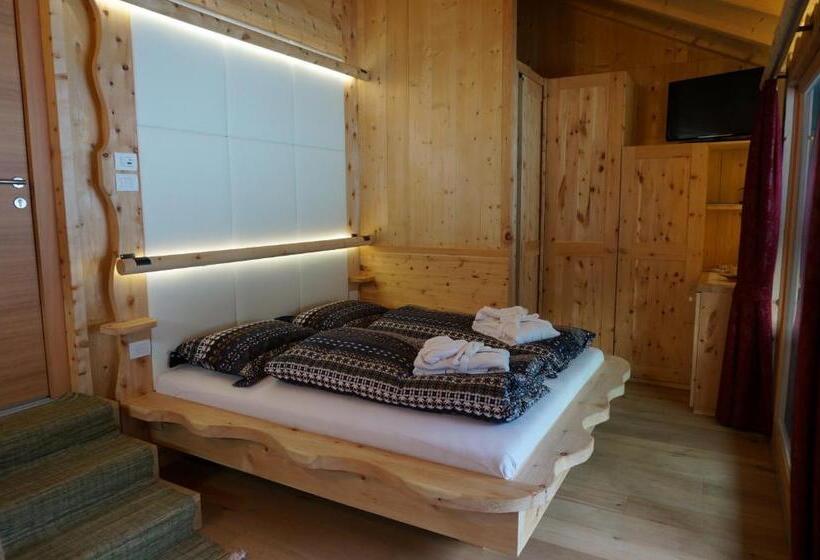 Bed and Breakfast La ücia By Fana Ladina