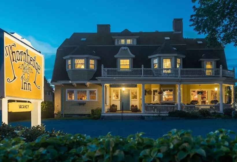 تختخواب و صبحانه Thornhedge Inn