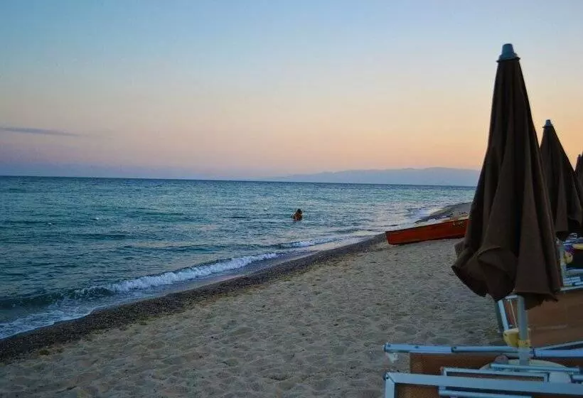 Hotelli Costa Jonica