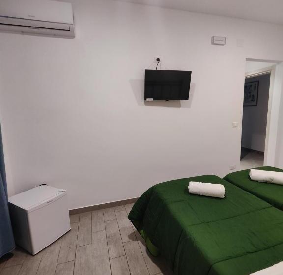 בית מלון כפרי Faraglione