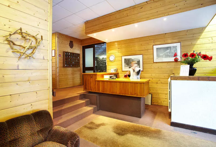 هتل Hôtel De Paris