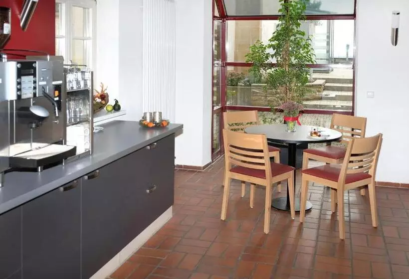 Hotelli Jugendhaus Michaelsberg