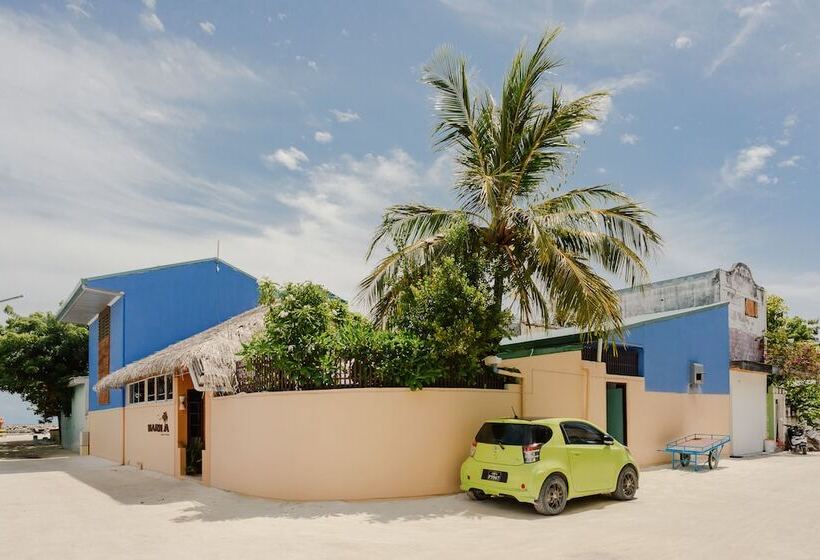 Hotel Narnia Maldives