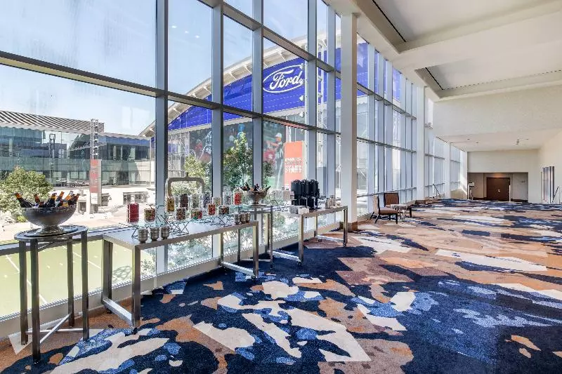 Hotelli Omni Frisco At The Star