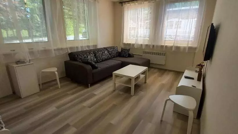 ホテル Pod šaumburkem